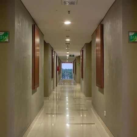Primebiz Hotel Kuta Kuta Lombok Eksteriør billede
