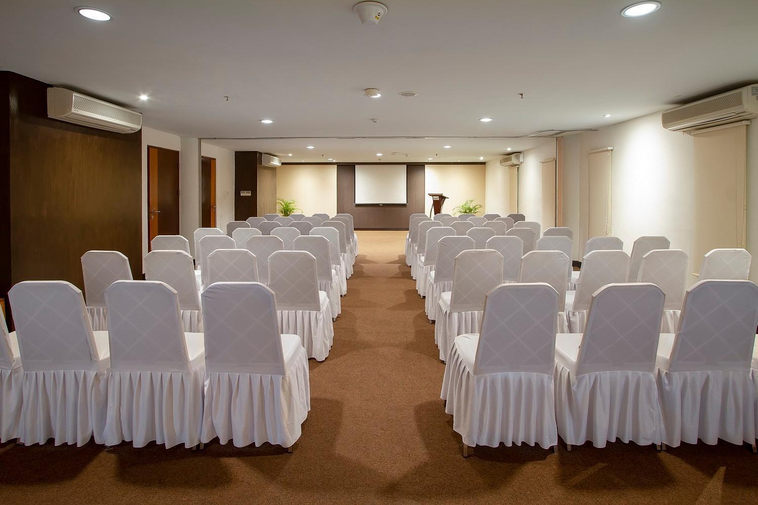 Primebiz Hotel Kuta Kuta Lombok Eksteriør billede